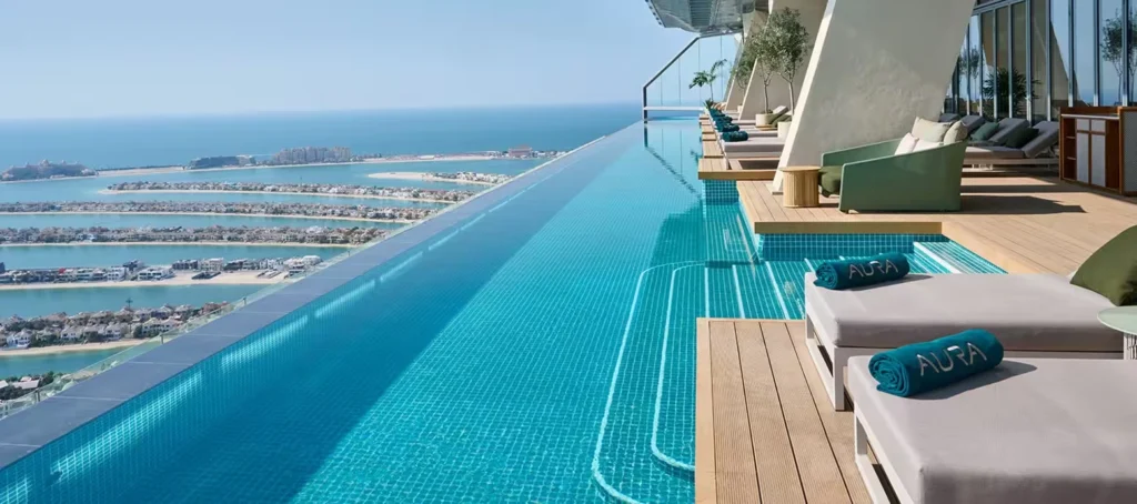aura skypool booking