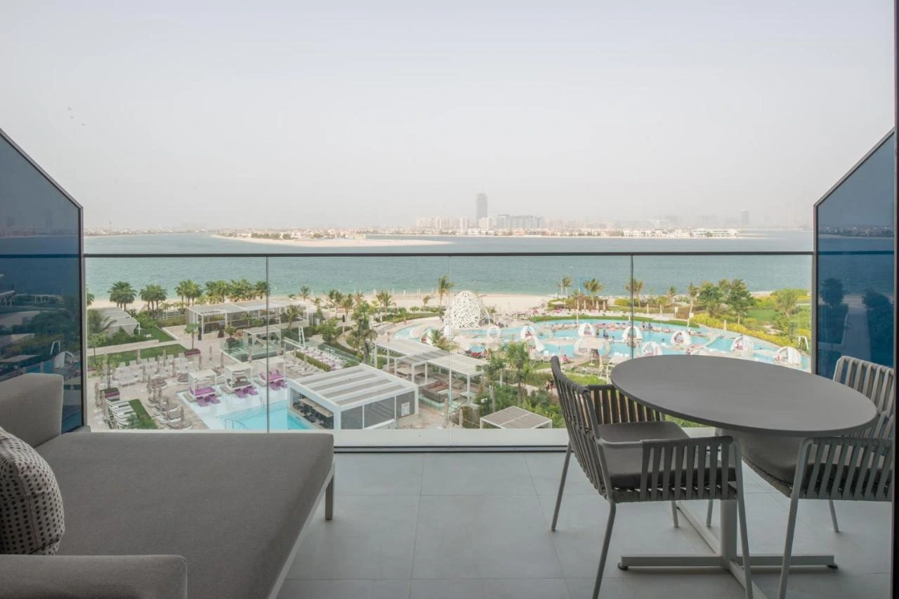 w hotel palm jumeirah