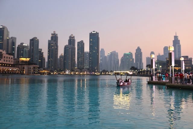 dubai travel agents near me