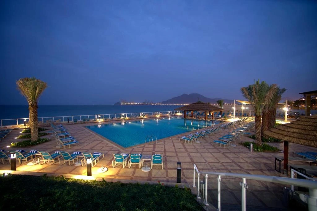 hotel oceanic khorfakkan resort & spa