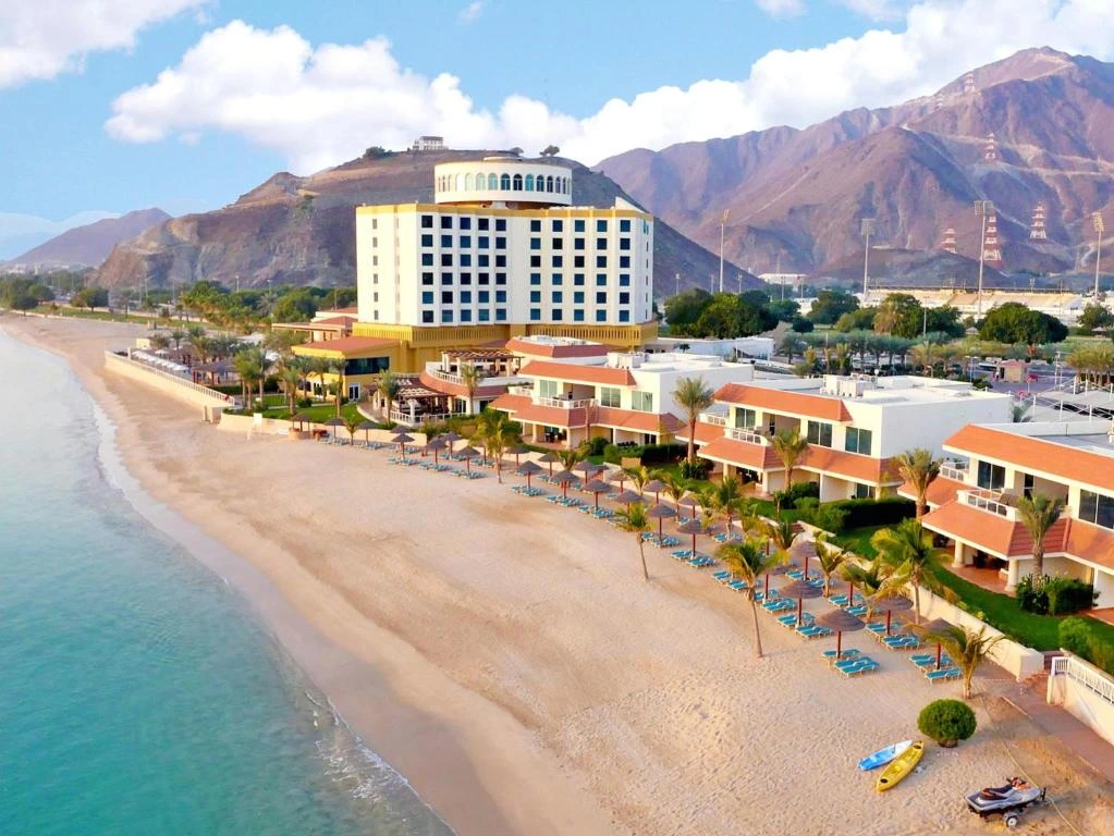 khorfakkan oceanic resort book with tamara