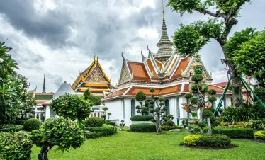 thai trip package book with tamara and tabby