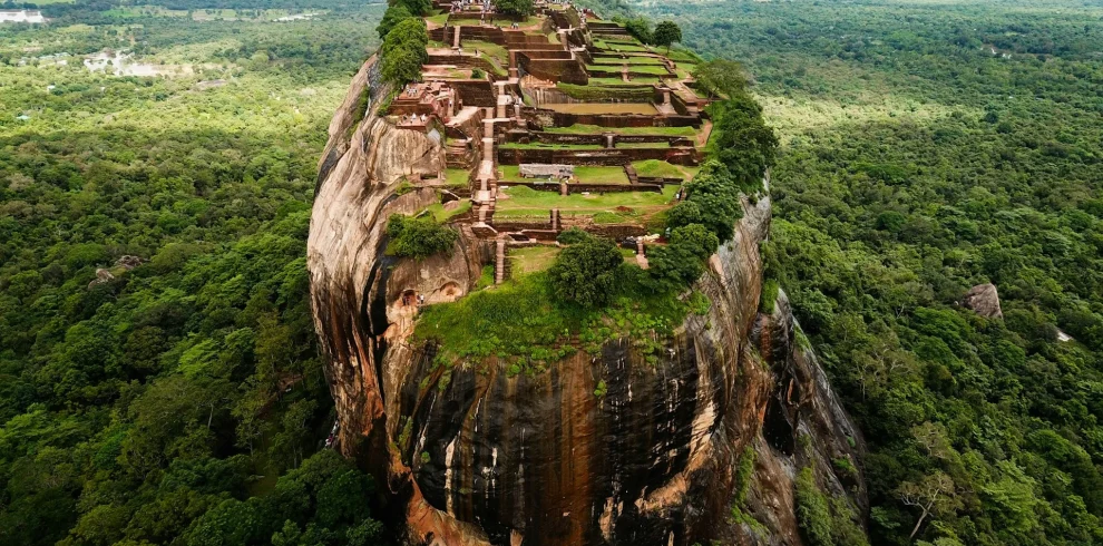 tour package in sri lanka with tabby or tamara