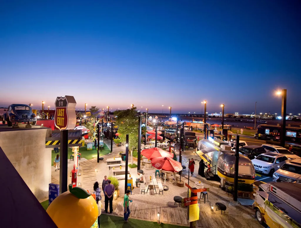 Last Exit Food Trucks in Dubai